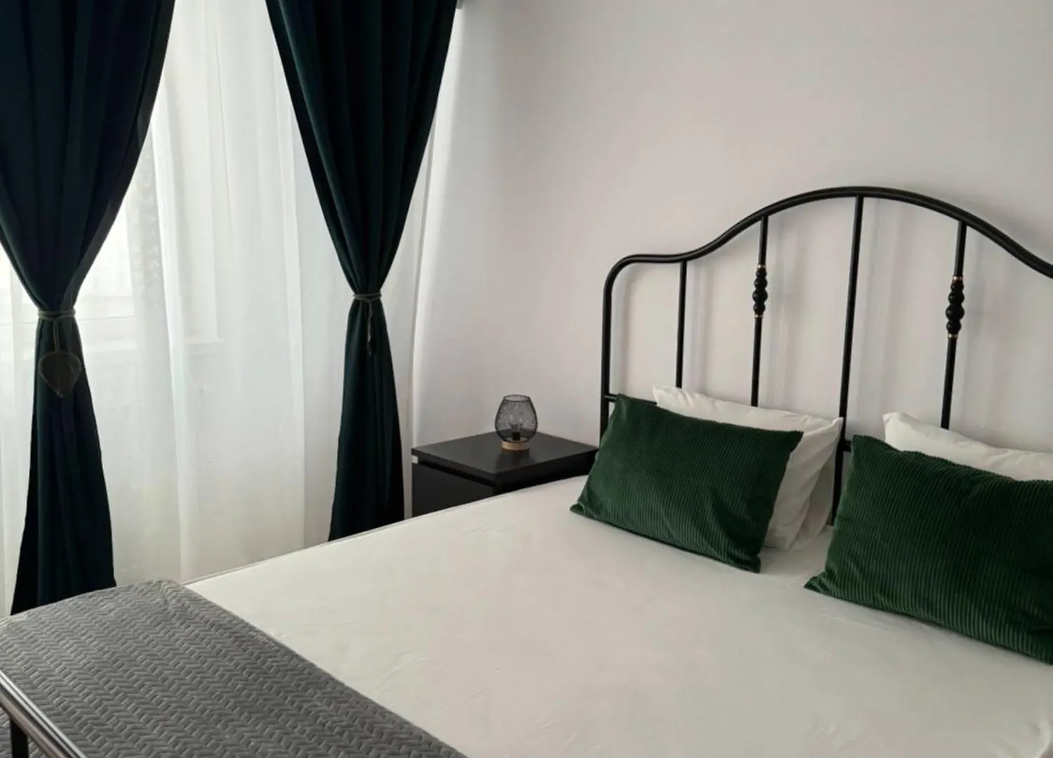 Am Studio Bucharest Mall Apartment