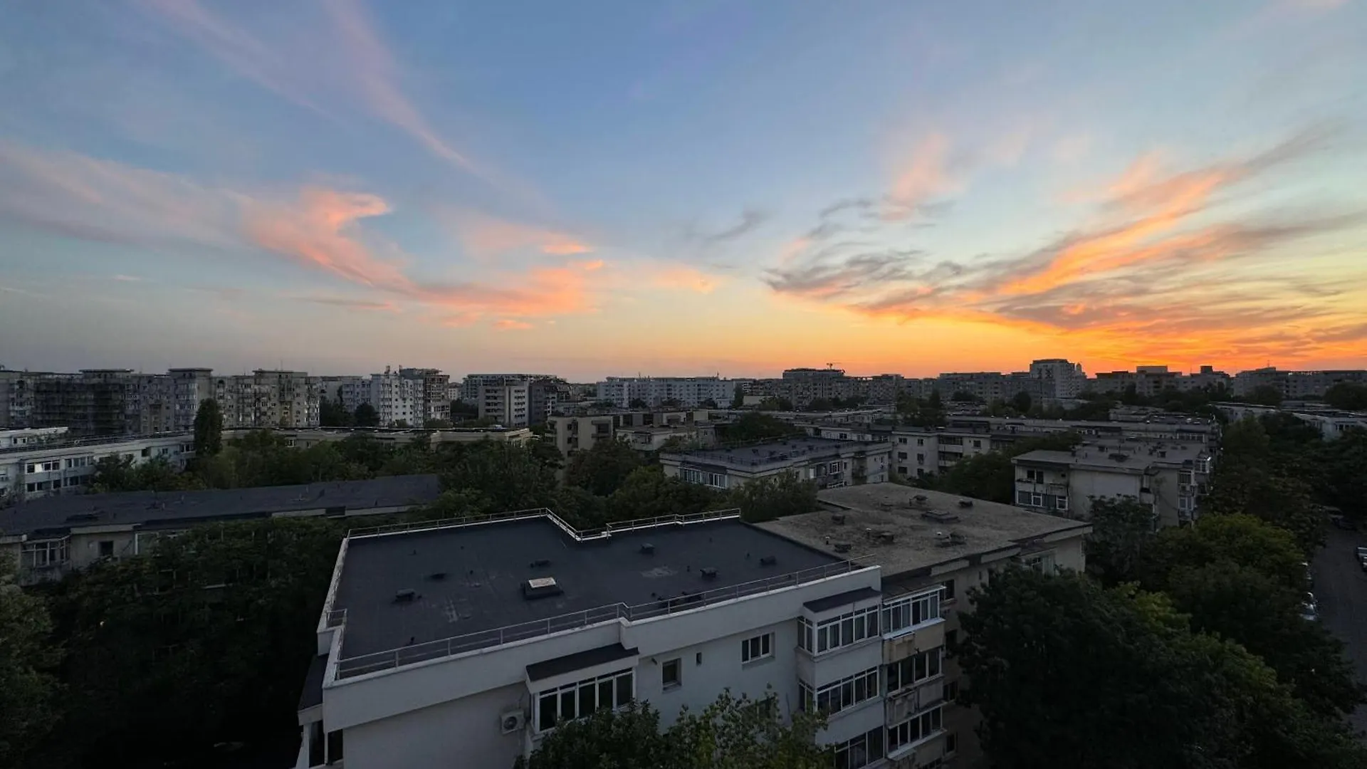 Am Studio Bucharest Mall Apartment